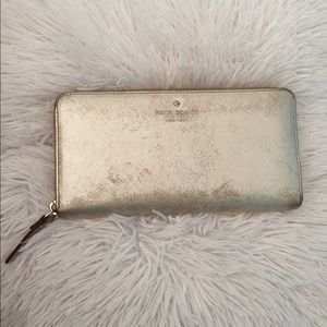 Kate Spade wallet (used)